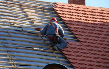roof tiles Eggington, Bedfordshire